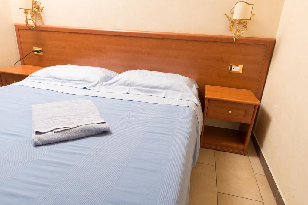 Allegria Fitzroy Cesar Rome Chambre photo